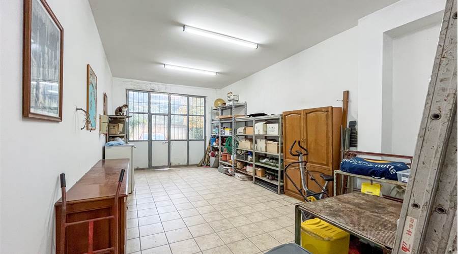 garage